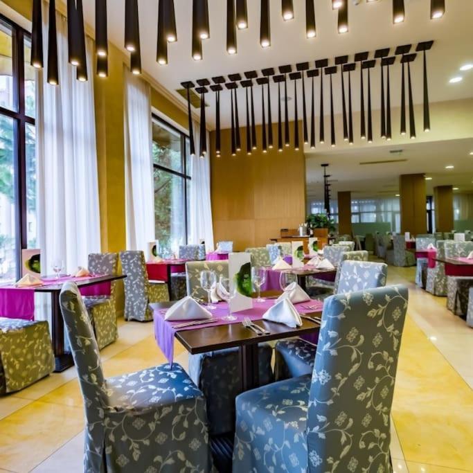 סאני ביץ' Cozy Apartment In Barcelo Royal Beach Hotel ***** מראה חיצוני תמונה