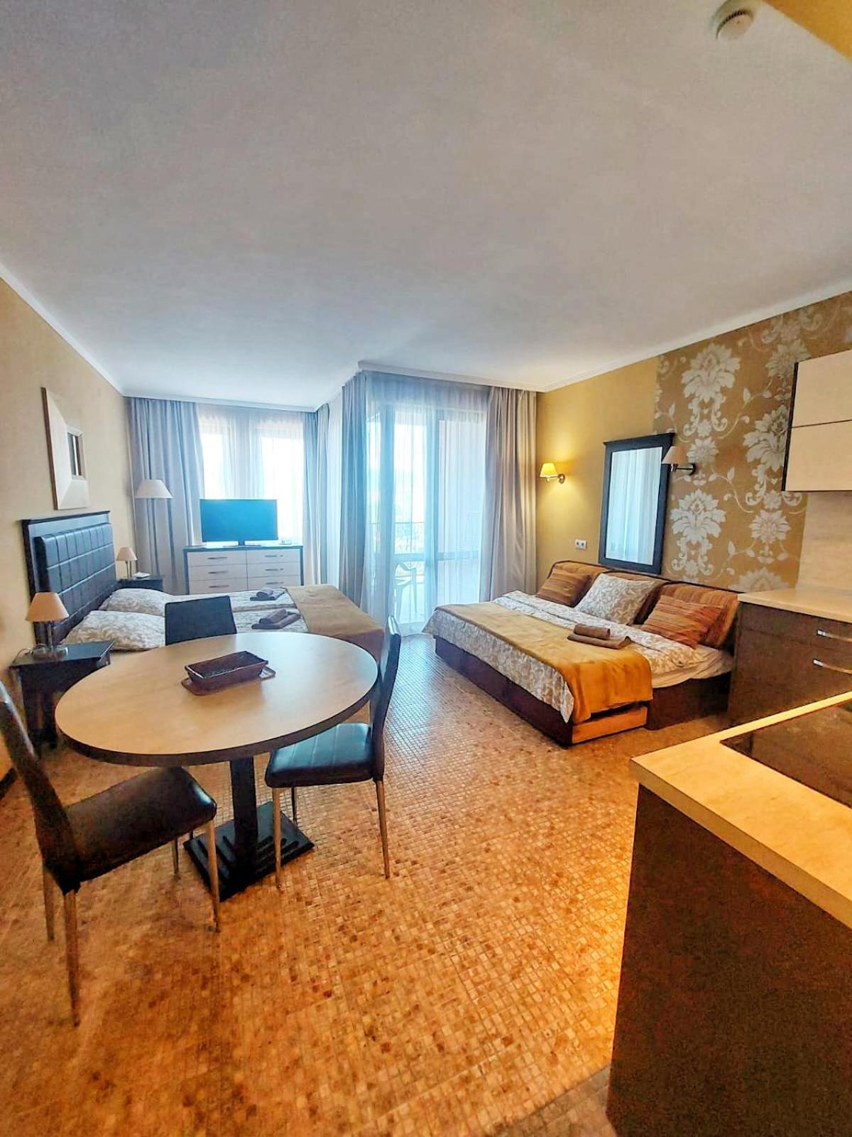 סאני ביץ' Cozy Apartment In Barcelo Royal Beach Hotel ***** מראה חיצוני תמונה