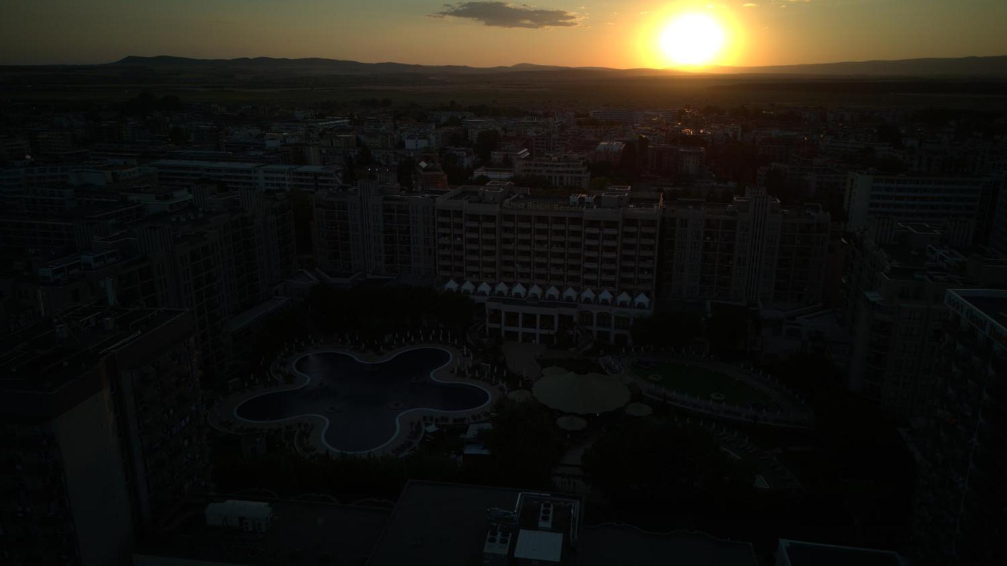 סאני ביץ' Cozy Apartment In Barcelo Royal Beach Hotel ***** מראה חיצוני תמונה