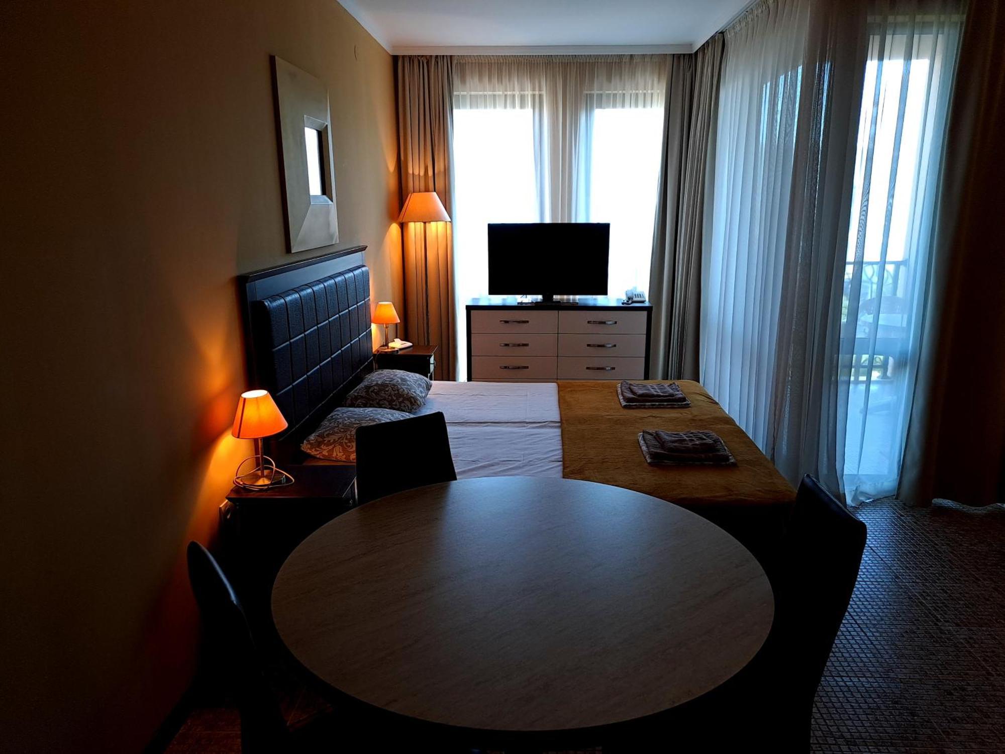 סאני ביץ' Cozy Apartment In Barcelo Royal Beach Hotel ***** מראה חיצוני תמונה